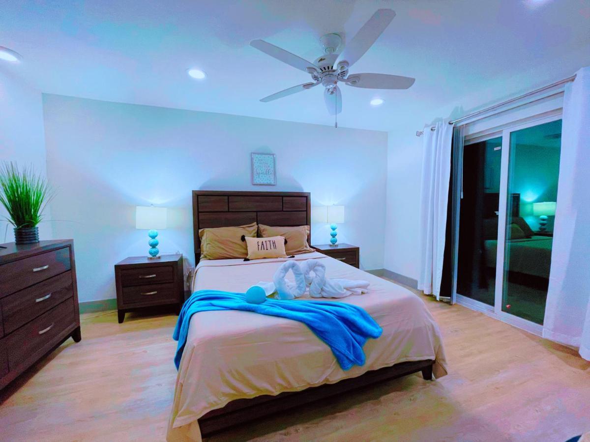 Modern Santorini Suite Houston Nrg Tmc Luxurious Walkable Kültér fotó