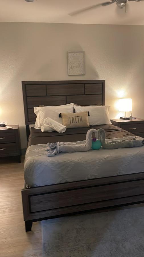 Modern Santorini Suite Houston Nrg Tmc Luxurious Walkable Kültér fotó